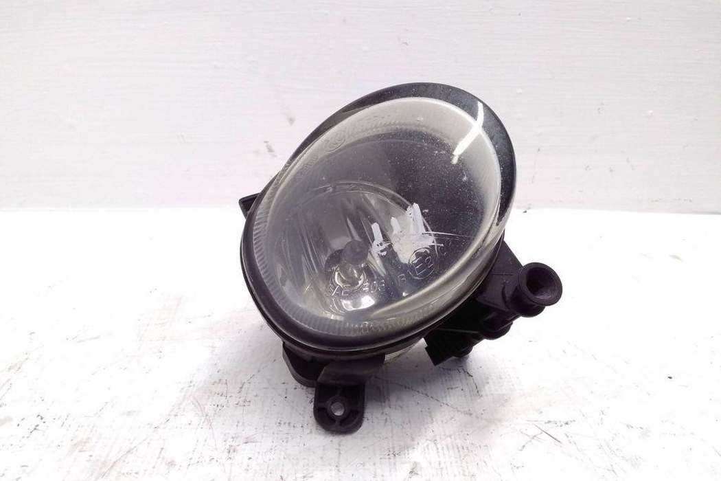AUDI A6 C7/4G (2010-2020) Priekšējais labais miglas lukturis 8T0941700 31679118