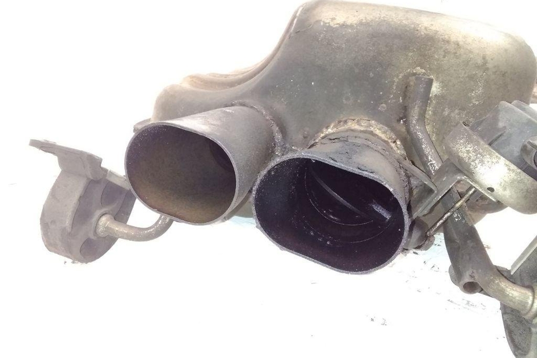 BENTLEY Continental Rear Exhaust Muffler 3W0253611A 32105860