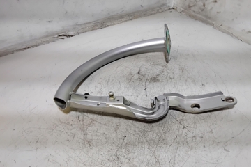 VOLKSWAGEN Passat B7 (2010-2015) Kreisās puses bagāžnieka eņģe 3C5827301B 27617765