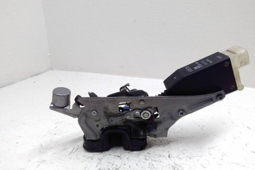 OPEL Omega B (1994-2003) Замок задней левой двери 90493703 30801124