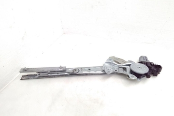 NISSAN Navara D22 (1997-2005) Aizmugurējo kreiso durvju logu pacēlājs 827313SB0B 31614560