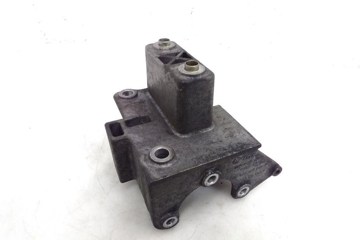 BENTLEY Continental Power steering pump mounting bracket 07D145879F 32091418