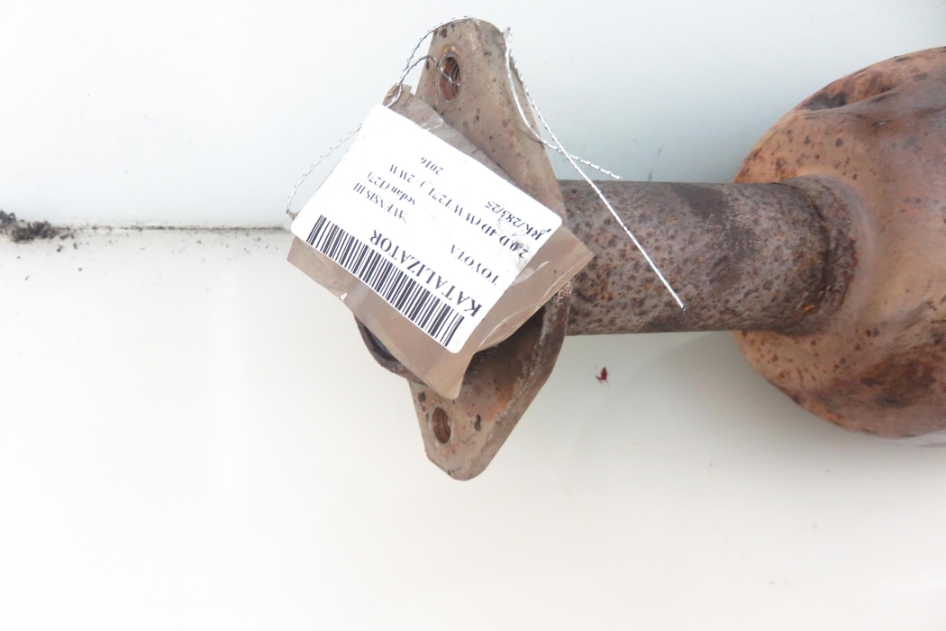 TOYOTA Avensis 3 generation (2009-2020) Katalizātors 10X04 29401054