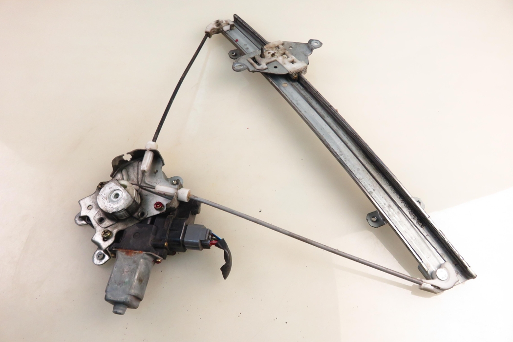 MITSUBISHI Outlander 1 generation (2001-2008) Front Right Door Window Regulator MR573886RH 30768892