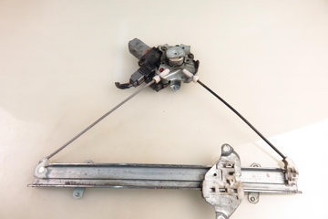 MITSUBISHI Outlander 1 generation (2001-2008) Front Right Door Window Regulator MR573886RH 30768892