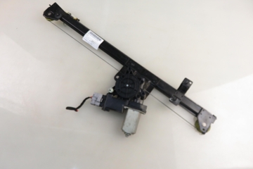 PEUGEOT Boxer 3 generation (2006-2024) Priekšējo kreiso durvju logu pacēlājs 1368922080 31466636