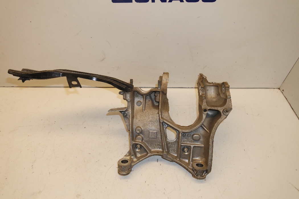 AUDI Q5 FY (2016-2024) Right side traverse ears 80a399296 11738809