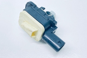 VOLKSWAGEN Touareg 2 generation (2010-2018) Rear Left Crash  Sensor 7P0959354 30672151