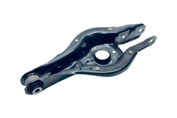 BMW 4 Series F32/F33/F36 (2013-2020) Rear Right Arm 33326884694 30688546