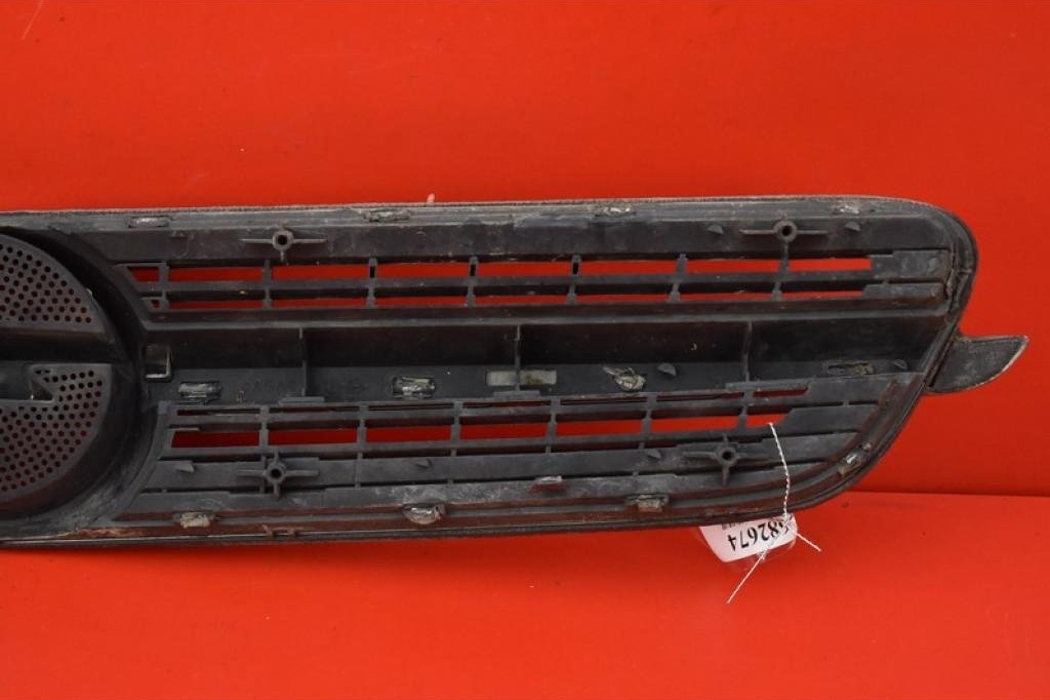 OPEL Vectra C (2002-2005) Ārējā gaisa ventilācijas reste 13103966 22088754