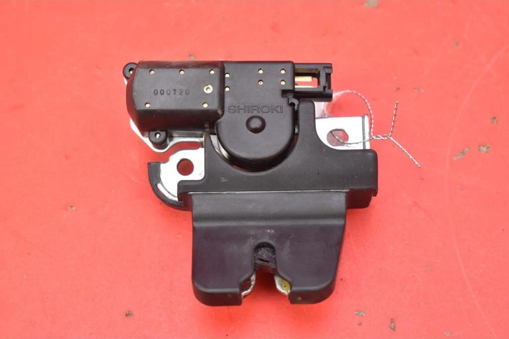 LEXUS GS 2 generation (1997-2004) Tailgate Boot Lock LEXUS 30301231