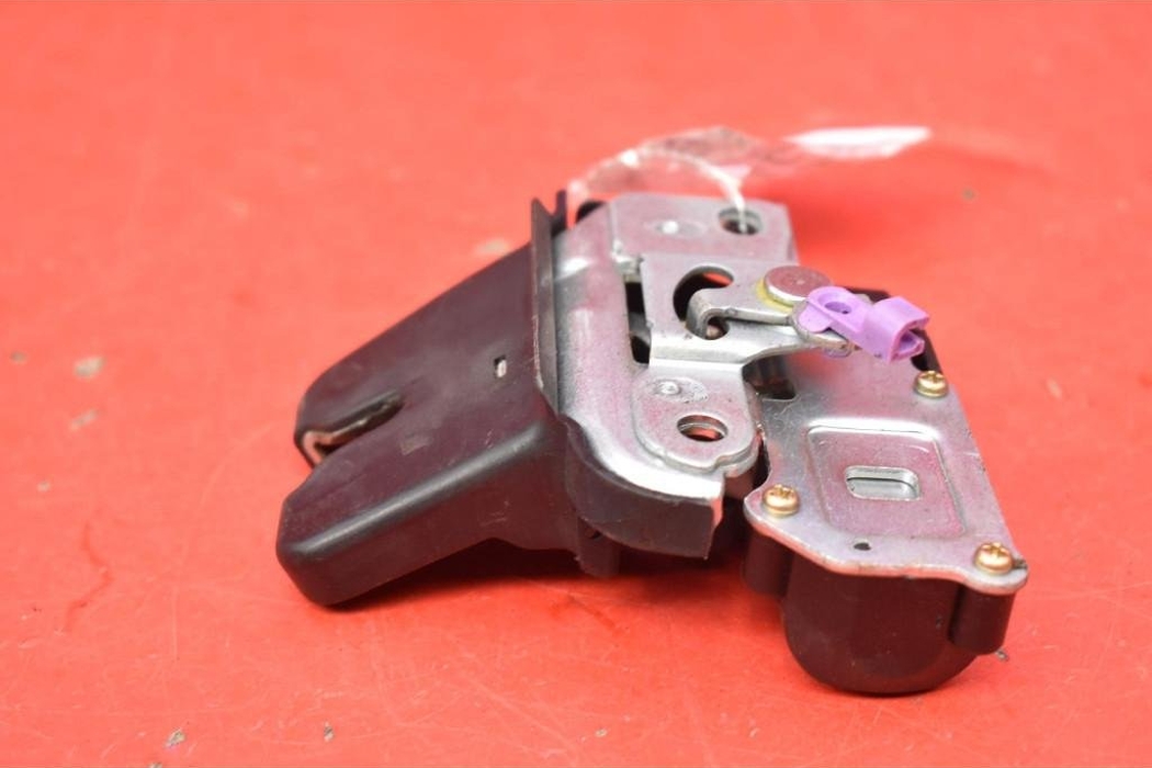 LEXUS GS 2 generation (1997-2004) Tailgate Boot Lock LEXUS 30301231