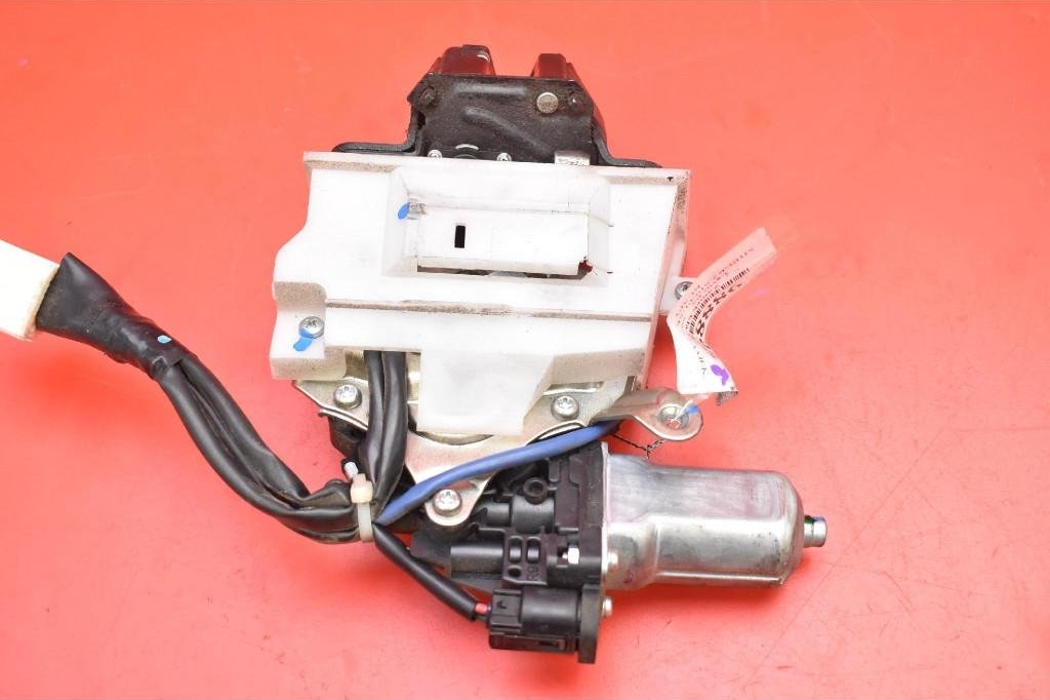 LEXUS RX 2 generation (2003-2009) Tailgate Boot Lock LEXUS 31186592