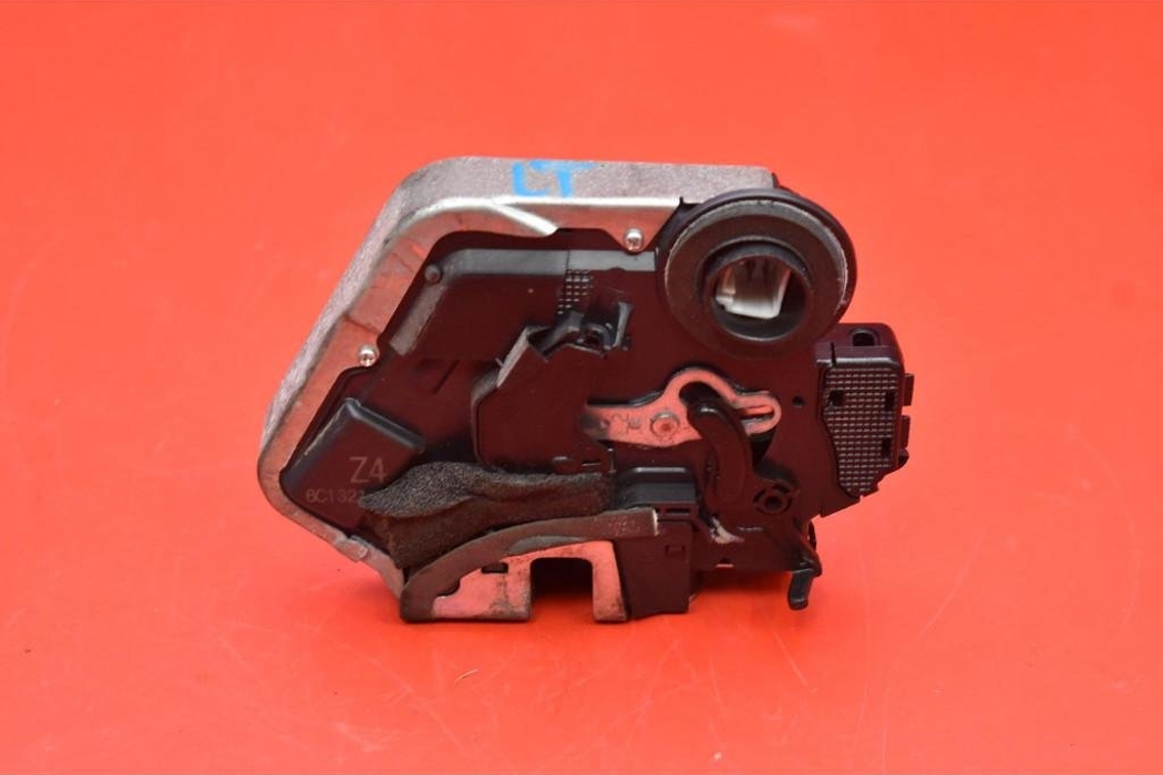 LEXUS RX 2 generation (2003-2009) Rear Left Door Lock LEXUS 31186639