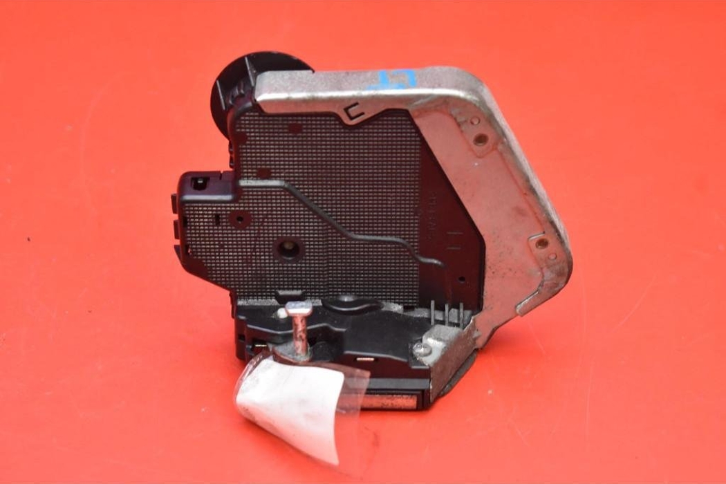 LEXUS RX 2 generation (2003-2009) Rear Left Door Lock LEXUS 31186639