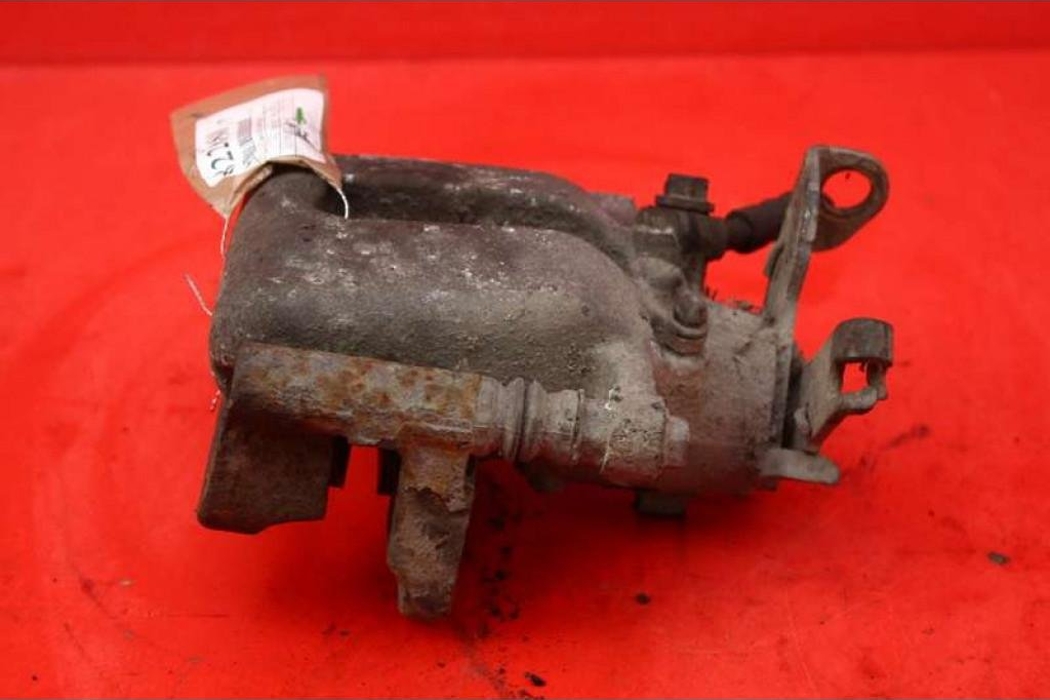 OPEL Insignia A (2008-2016) Aizmugurējais labais bremžu suports OPEL 32074858