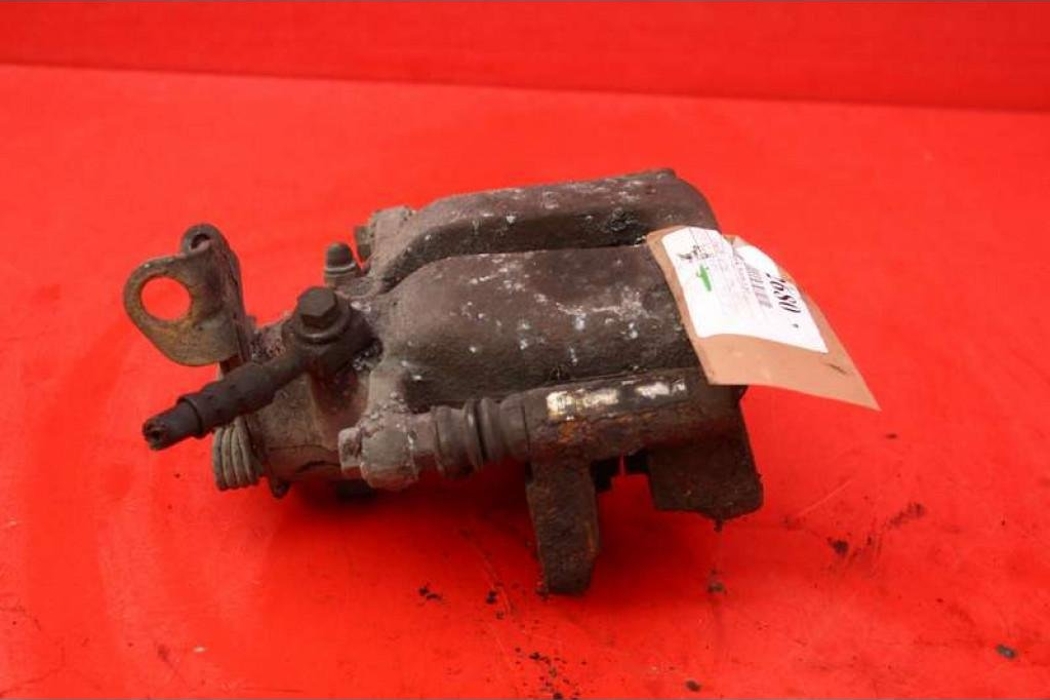 OPEL Insignia A (2008-2016) Aizmugurējais labais bremžu suports OPEL 32074858