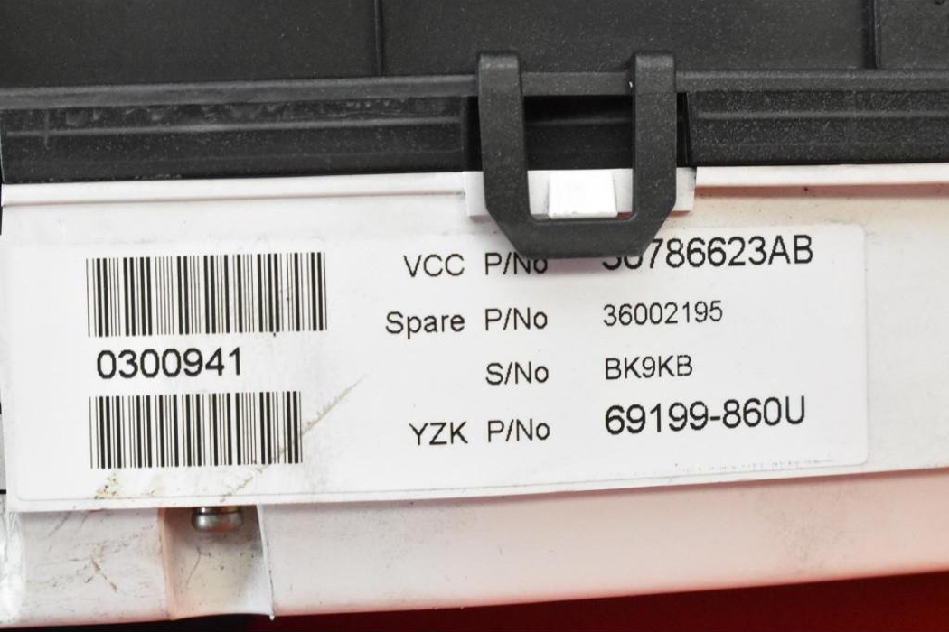 VOLVO V70 3 generation (2007-2020) Instrumentu panelis/spidometrs 30786623ab 32142632