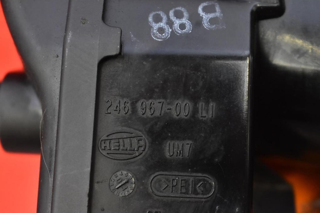 AUDI A3 8P (2003-2013) Priekšējais kreisais miglas lukturis 246967-00 32181719