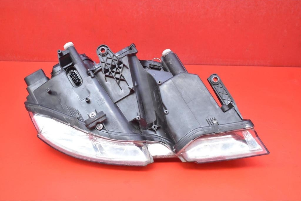 SKODA Superb 2 generation (2008-2015) Priekšējais kreisais lukturis 246745-00 32385337