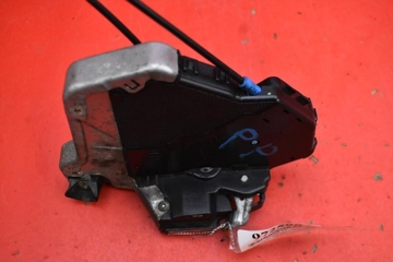 LEXUS Yaris 2 generation (2005-2012) Front Right Door Lock LEXUS 30426716