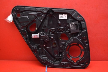 VOLVO V40 2 generation (2012-2020) Aizmugurējo kreiso durvju logu pacēlājs 31276217 30663179