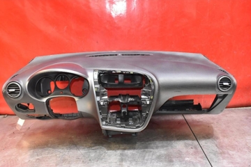 SEAT Leon 2 generation (2005-2012) Dashboard 32104093