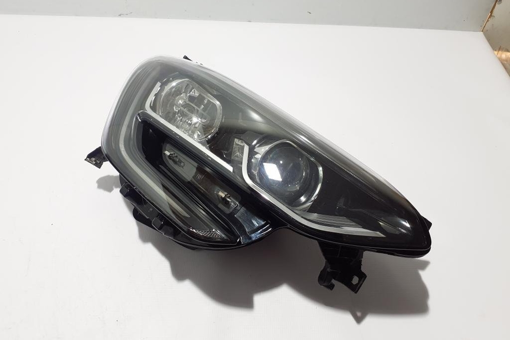 RENAULT Megane 4 generation (2016-2023) Front Right Headlight 260108478R 30417479