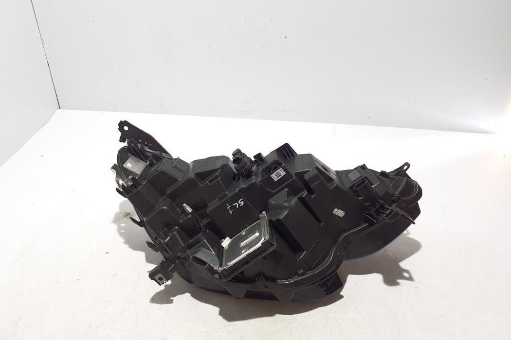 RENAULT Megane 4 generation (2016-2023) Front Right Headlight 260602681R 32046085