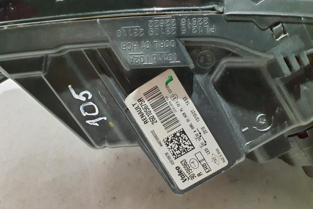 RENAULT Megane 4 generation (2016-2023) Front Right Headlight 260105675R 32046297
