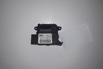 RENAULT Scenic 3 generation (2009-2015) Клапаны управления внутренним подогревом T1020411F 27817553