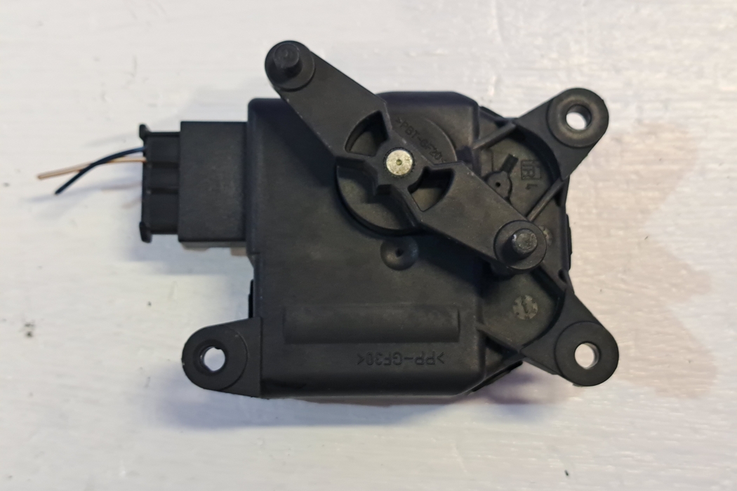 SAAB 93 1 generation (1956-1960) Air Conditioner Air Flow Valve Motor 9180021,9180210,13192011,6NN00829804 29047169