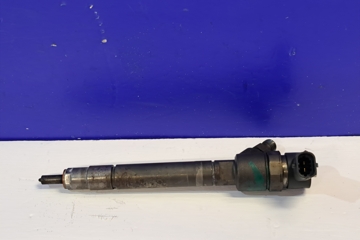 VOLVO V50 1 generation (2003-2012) Bränsleinsprutare 30750283,0445110251,8603595 27804976