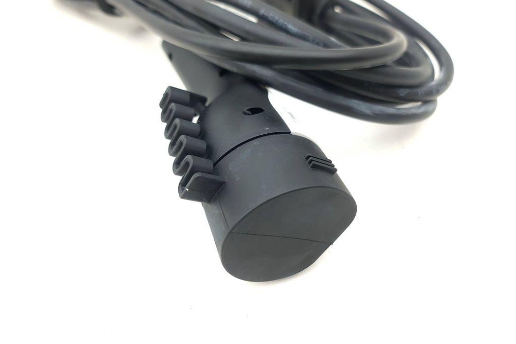 HYUNDAI Kona 1 generation (2017-2024) Battery Cable 91686bf060kr 30770048