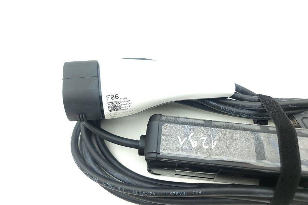 HYUNDAI Kona 1 generation (2017-2024) Battery Cable 91686bf060kr 30770048