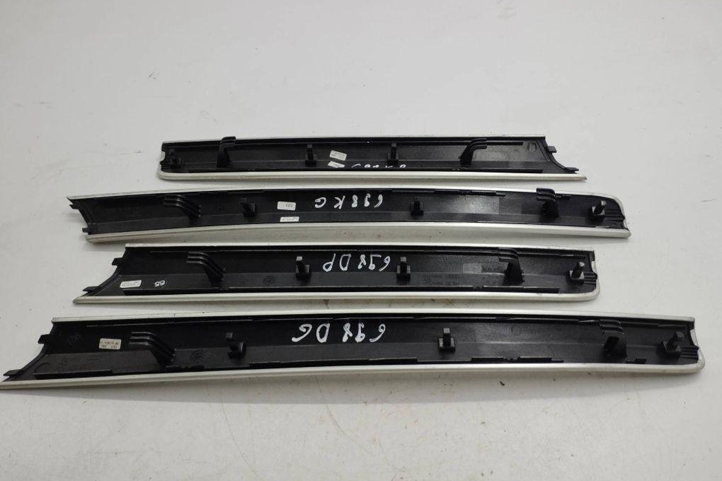 AUDI Q7 4M (2015-2024) Другие отделочные детали 4L0867420,4L0867410 30775958