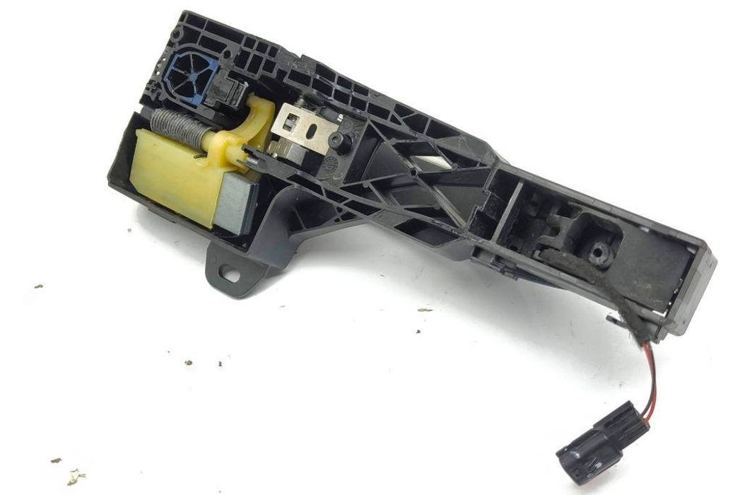 RENAULT Megane 4 generation (2016-2023) Наружная ручка задней левой двери 806078862R 31024069