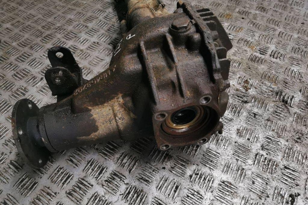 MITSUBISHI Pajero 4 generation (2006-2023) Front Transfer Case MR453792 31026641