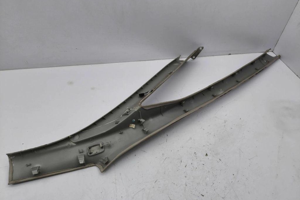 CITROËN C4 Picasso 2 generation (2013-2018) Правая часть стойки 9801680577 31177660