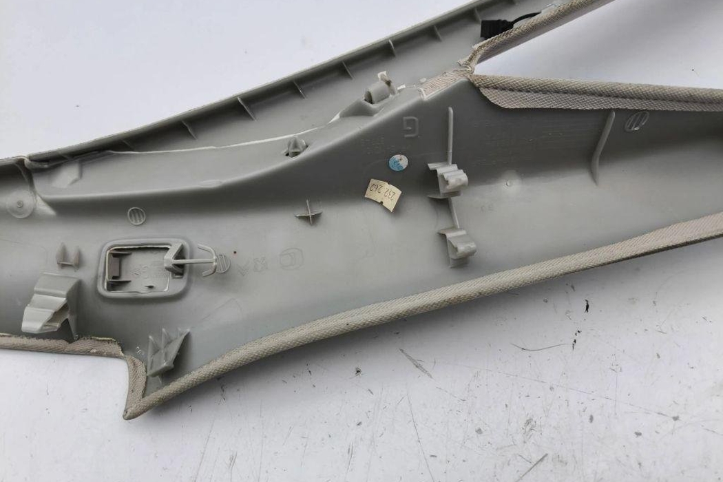 CITROËN C4 Picasso 2 generation (2013-2018) Правая часть стойки 9801680577 31177660
