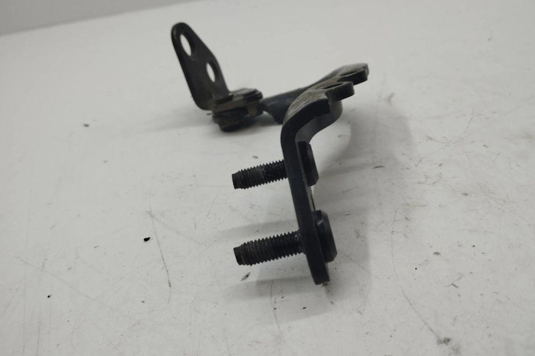 LAND ROVER Range Rover Evoque L538 (1 gen) (2011-2020) Kreisās puses bagāžnieka eņģe BJ3242901 31190812