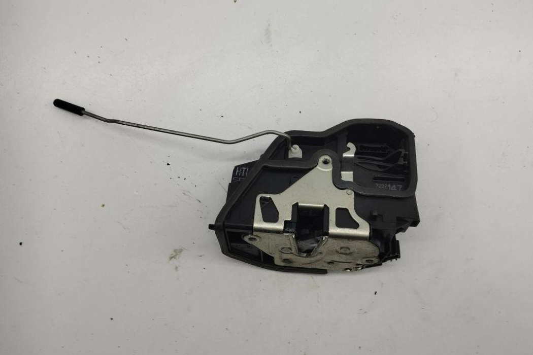 BMW 5 Series E60/E61 (2003-2010) Rear Left Door Lock A046998 31205461