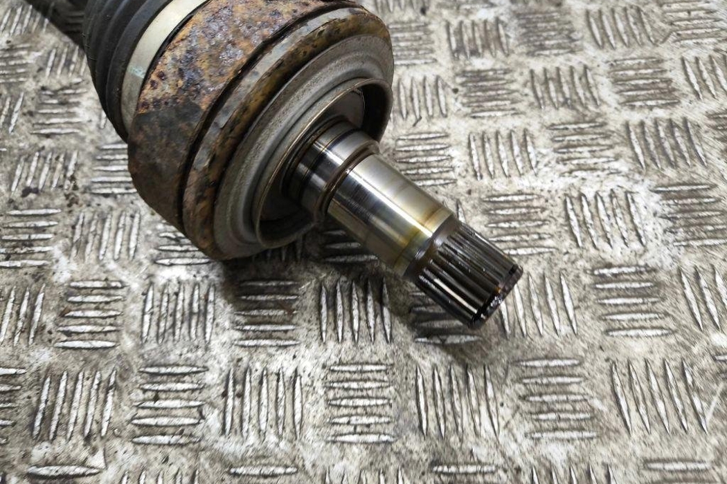 MERCEDES-BENZ Vito W639 (2003-2015) Rear Right Driveshaft 31373720