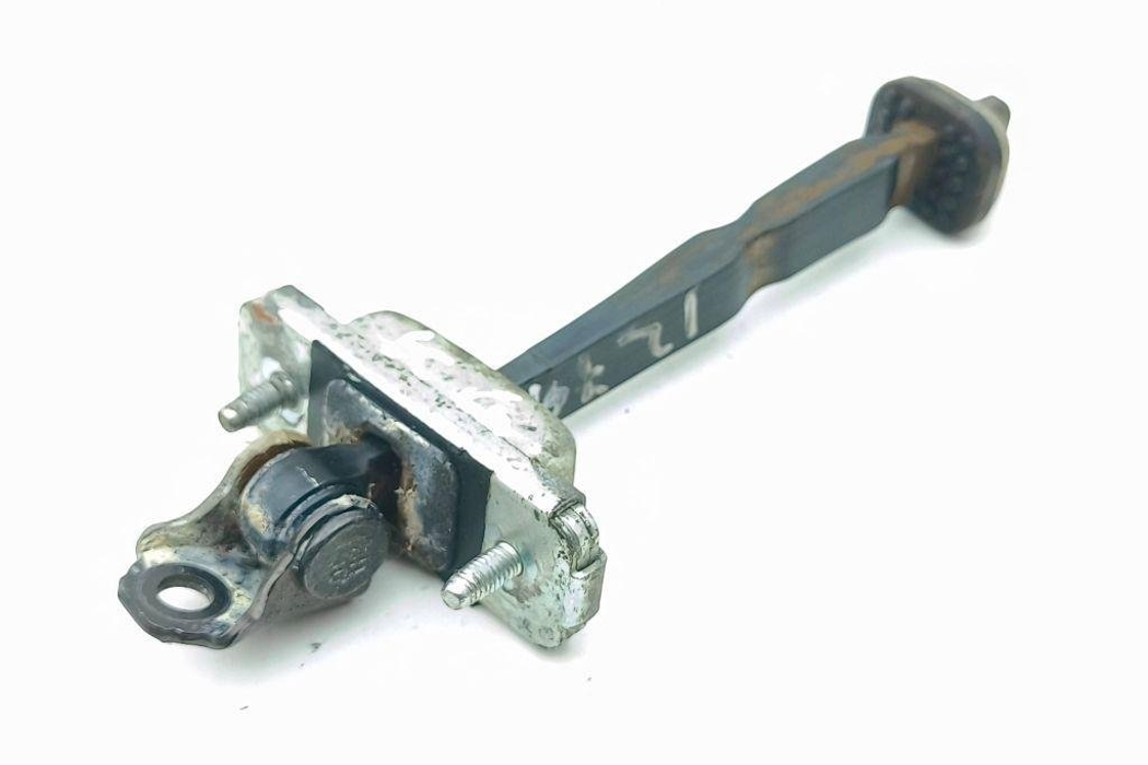 CHEVROLET Trax 1 generation (2013-2022) Rear  Left Door Limiter 32283009