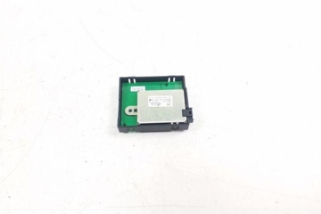 MERCEDES-BENZ A-Class W169 (2004-2012) Bootlid Antenna Amplifier A1698200475 26501005
