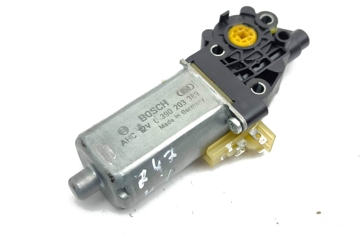 PORSCHE Cayenne 958 (2010-2018) Front Left Seat Control Motor 0390203389 29946505