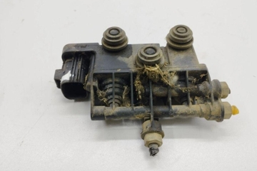 LAND ROVER Range Rover Sport 1 generation (2005-2013) Air Suspension Control Unit RVH000095,07250706 30488792