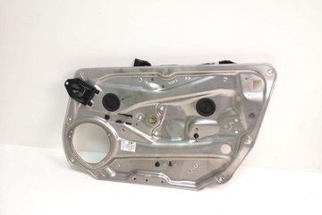MERCEDES-BENZ C-Class W204/S204/C204 (2004-2015) Aizmugurējo labo durvju logu pacēlājs A2047600634 31138454