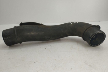 TOYOTA Corolla Verso 1 generation (2001-2009) шланг радиатора интеркулера 173620R010 31188079