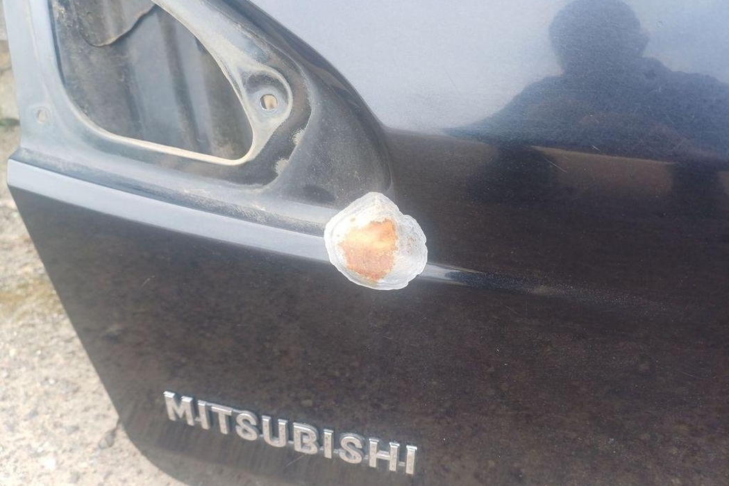 MITSUBISHI Colt 6 generation (2002-2013) Крышка багажника 31386300